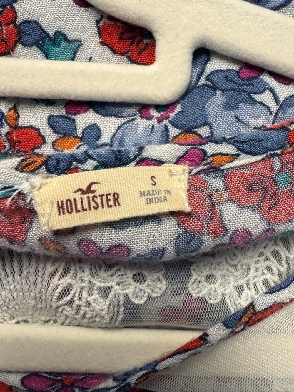Hollister Floral Lace Ruffle Sleeve Crop Blouse Size Small Boho Top - Picture 7 of 11